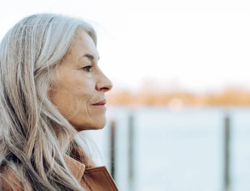 Signs of Loneliness in Seniors That Families Often Miss